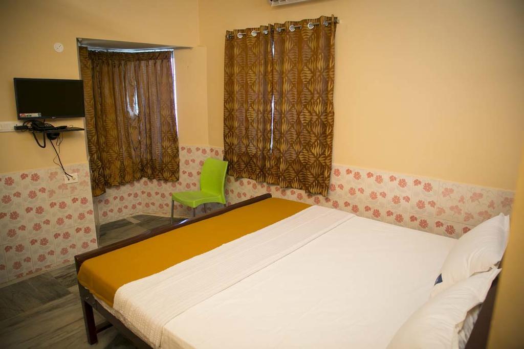 Navagraha Homestay Кумбаконам Екстер'єр фото